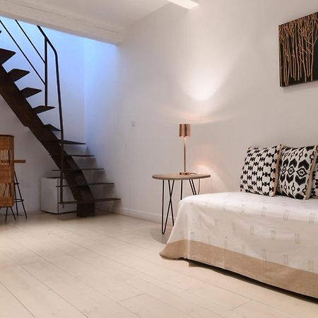 Mas De La Galegiere - Les Chambres D'Hotes อาร์ลส์ ภายนอก รูปภาพ